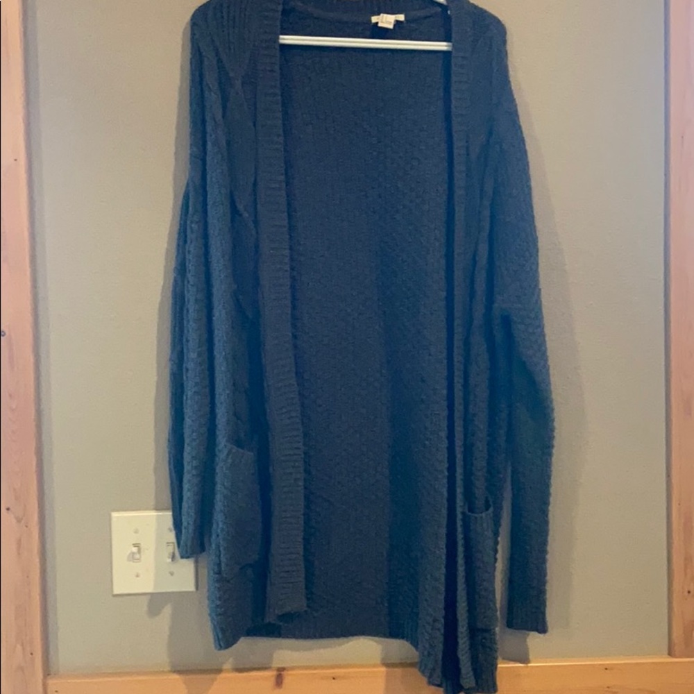Women’s cardigan